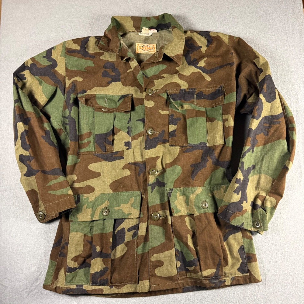Vintage Saf-T-Bak Woodland Camo Hunting Jacket Mens Small USA Made Utility Coat